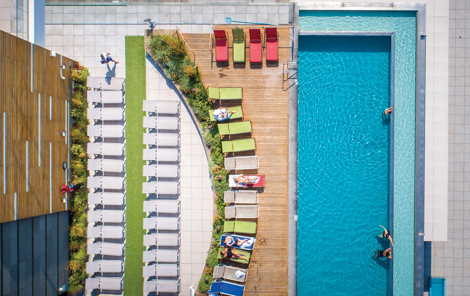 Overhead Pool